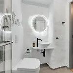 Cozy Nest In The Old Town Apartment