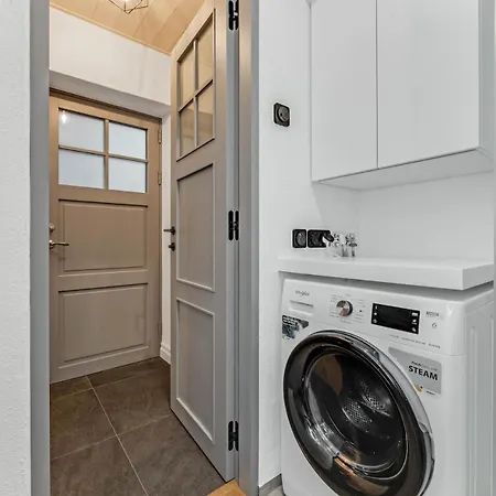 Cozy Nest In The Old Town Ταλίν