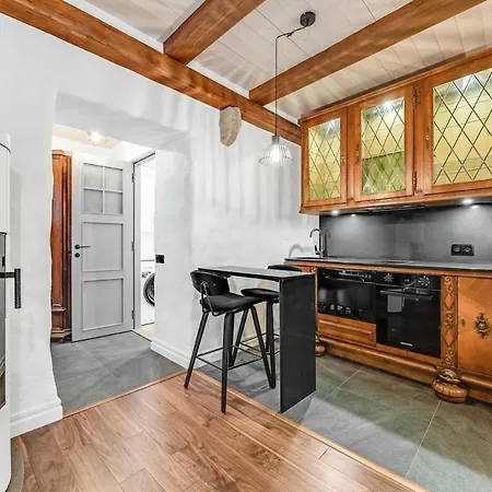 Cozy Nest In The Old Town דירה טאלין