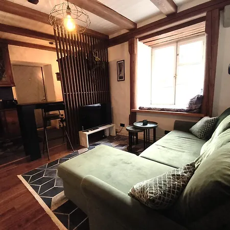 Cozy Nest In The Old Town Ταλίν