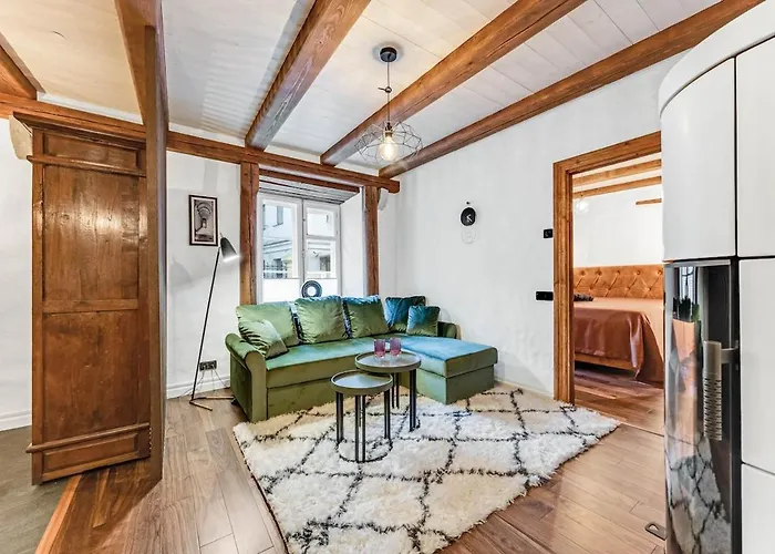 Cozy Nest In The Old Town تالين